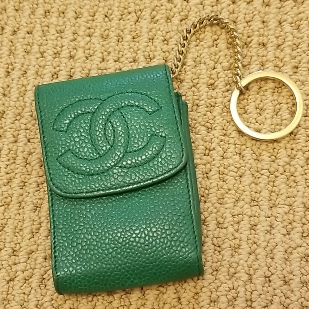 CHANEL RARE GREEN Card Holder Key Chain